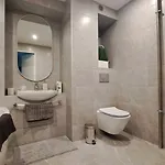 Apartment Sea Breeze